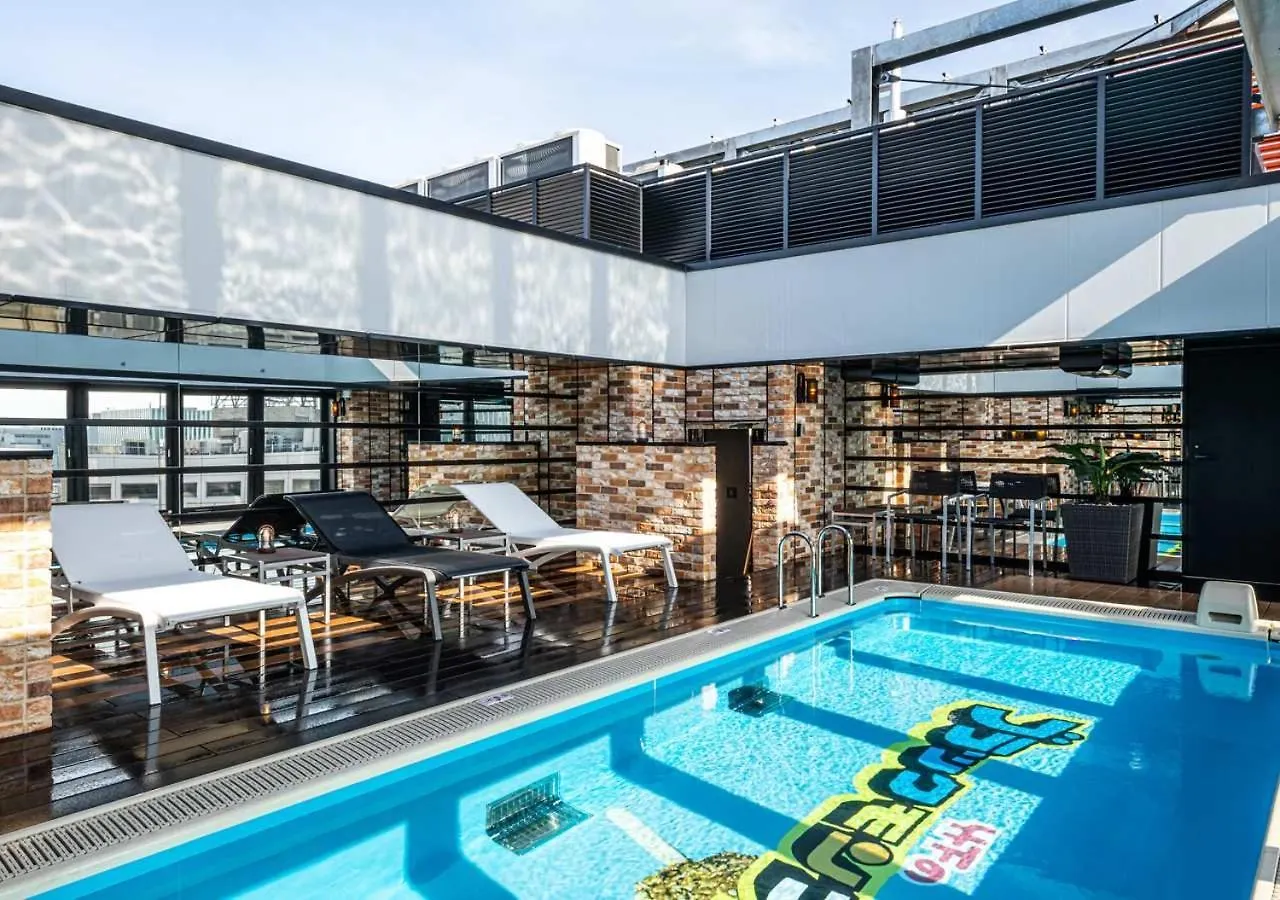 Apa Hotel & Resort Hakata Ekihigashi Fukuoka