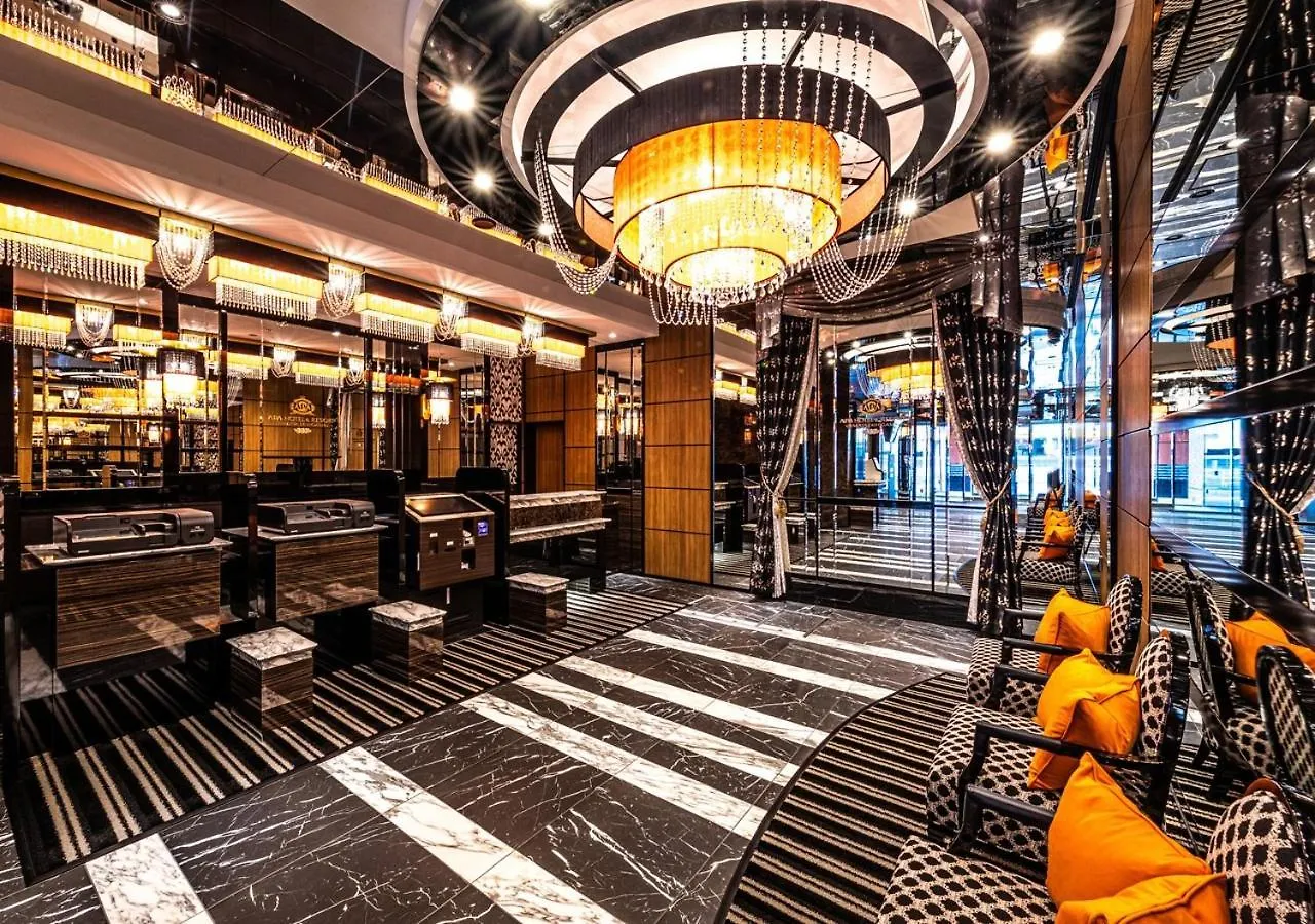 Apa Hotel & Resort Hakata Ekihigashi Fukuoka